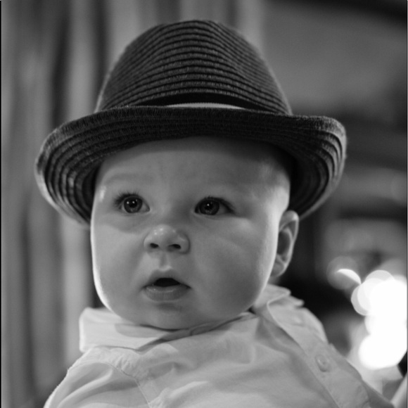 Meet your Posher, Robin - Picture 4 of 4